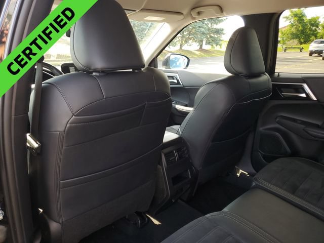 Used 2024 Mitsubishi Outlander Ralliart AWD/4WD image 32