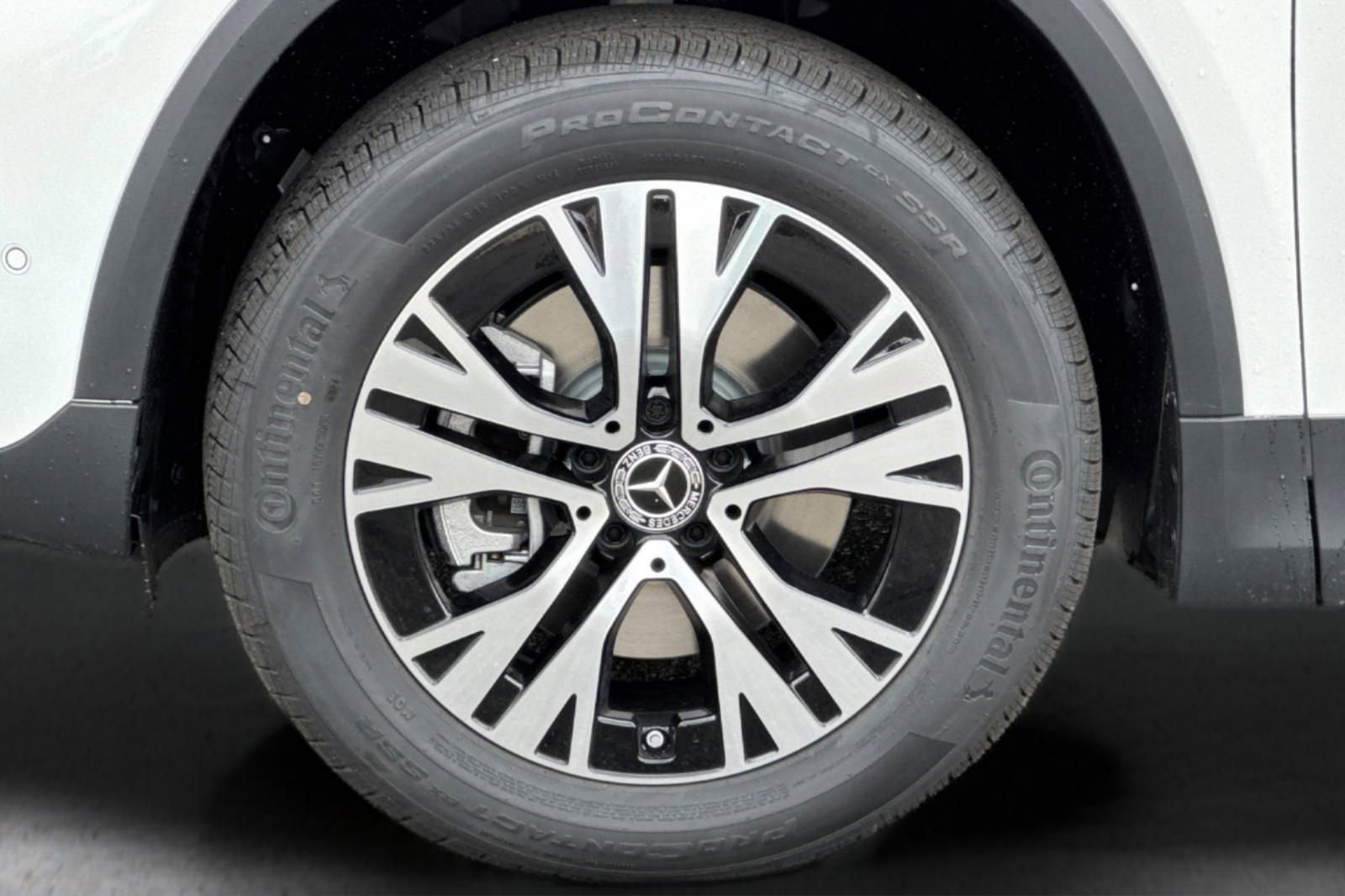 New 2025 Mercedes-Benz GLA 250 image 35