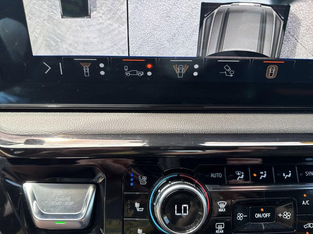Used 2024 GMC Sierra 1500 AT4 w/ AT4 Preferred Package AWD/4WD image 34
