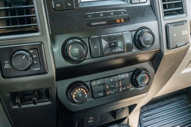 Used 2020 Ford F250 XL w/ Power Equipment Group image 30