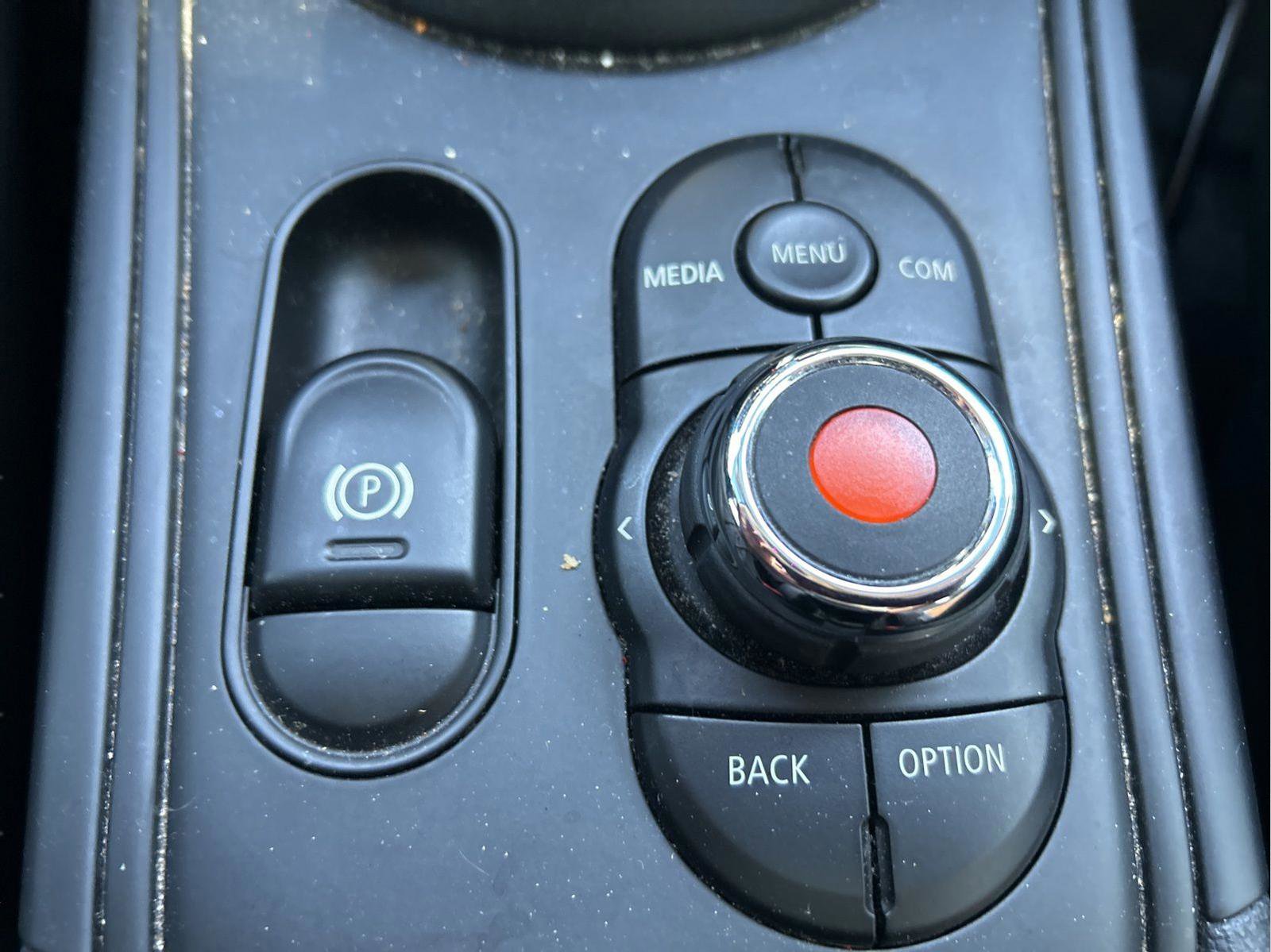 Used 2019 MINI Cooper Countryman S w/ Storage Package FWD image 31