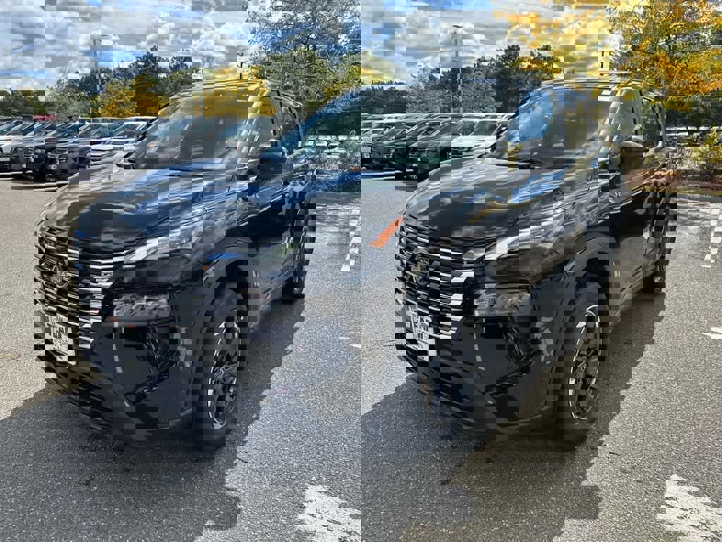 New 2026 Nissan Rogue SV image 3