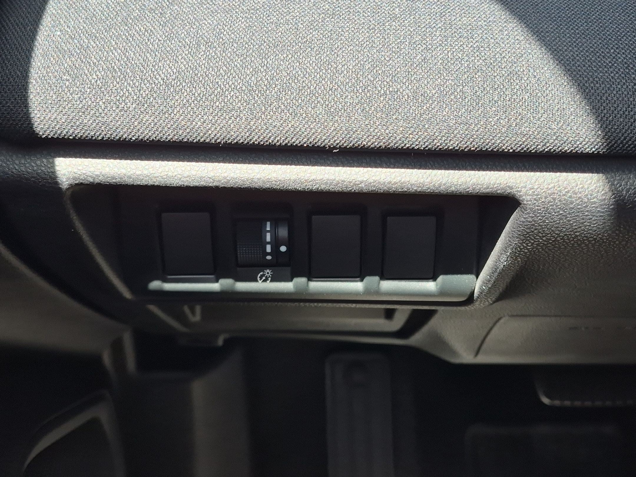 Used 2021 Subaru Outback Premium AWD/4WD image 22