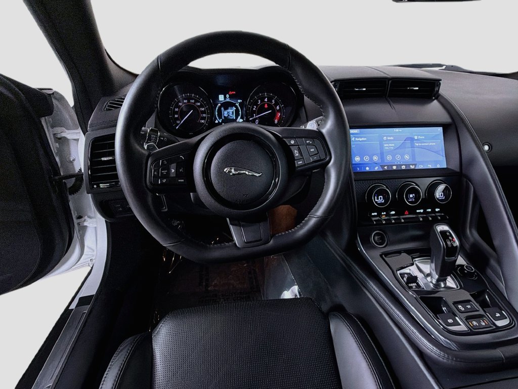 Used 2020 Jaguar F-TYPE R-Dynamic AWD/4WD image 11