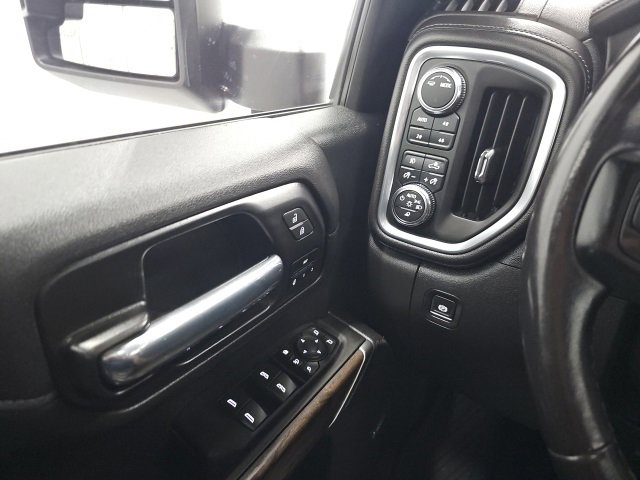Used 2021 GMC Sierra 3500 Denali w/ Denali Ultimate Package image 25
