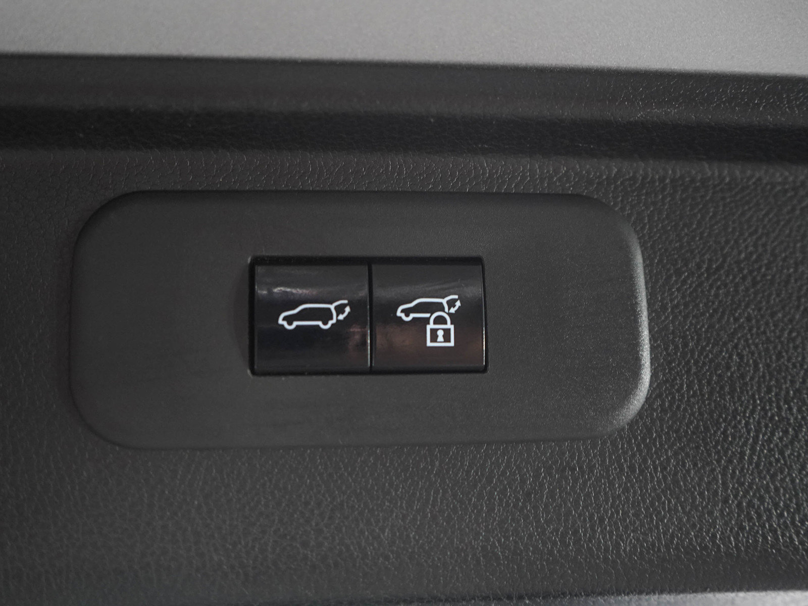 Used 2024 Toyota Grand Highlander AWD Hybrid image 19