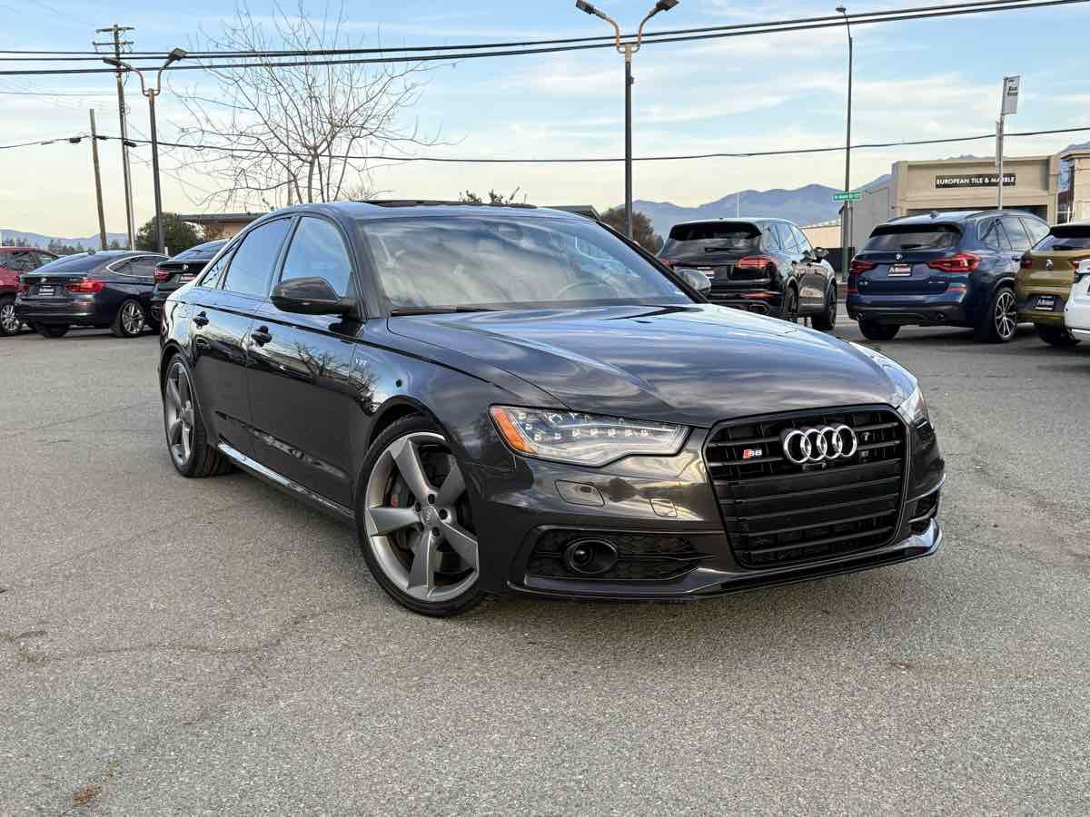 Used 2014 Audi S6 Prestige w/ Driver Assistance Package image 1