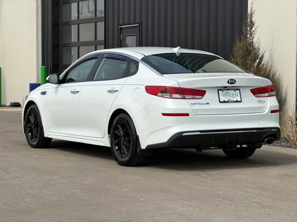 Used 2020 Kia Optima LX image 3