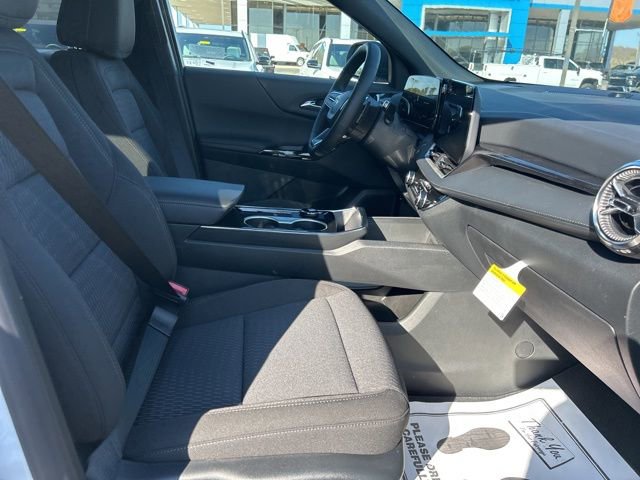 New 2026 Chevrolet Equinox LT w/ Midnight Edition FWD image 31