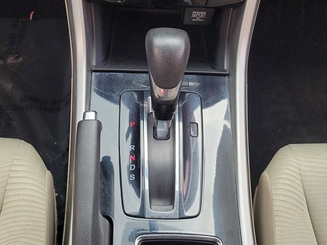 Used 2016 Honda Accord LX image 18