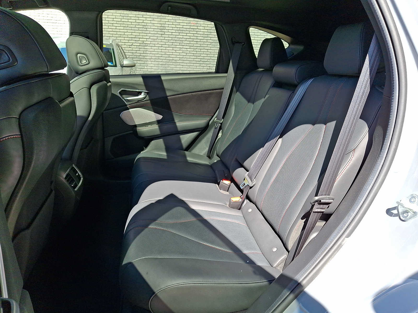 Used 2025 Acura RDX w/ Advance Package AWD/4WD image 8