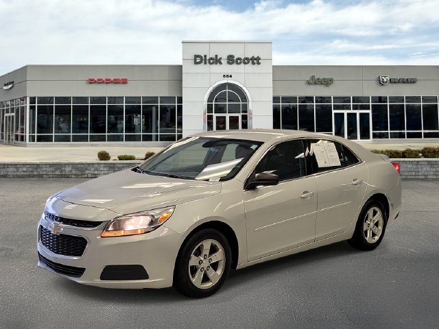 Used 2015 Chevrolet Malibu LS FWD image 2