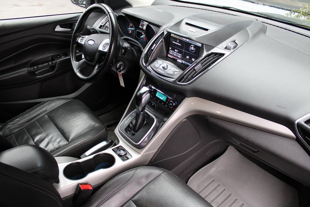 Used 2013 Ford Escape SEL image 18