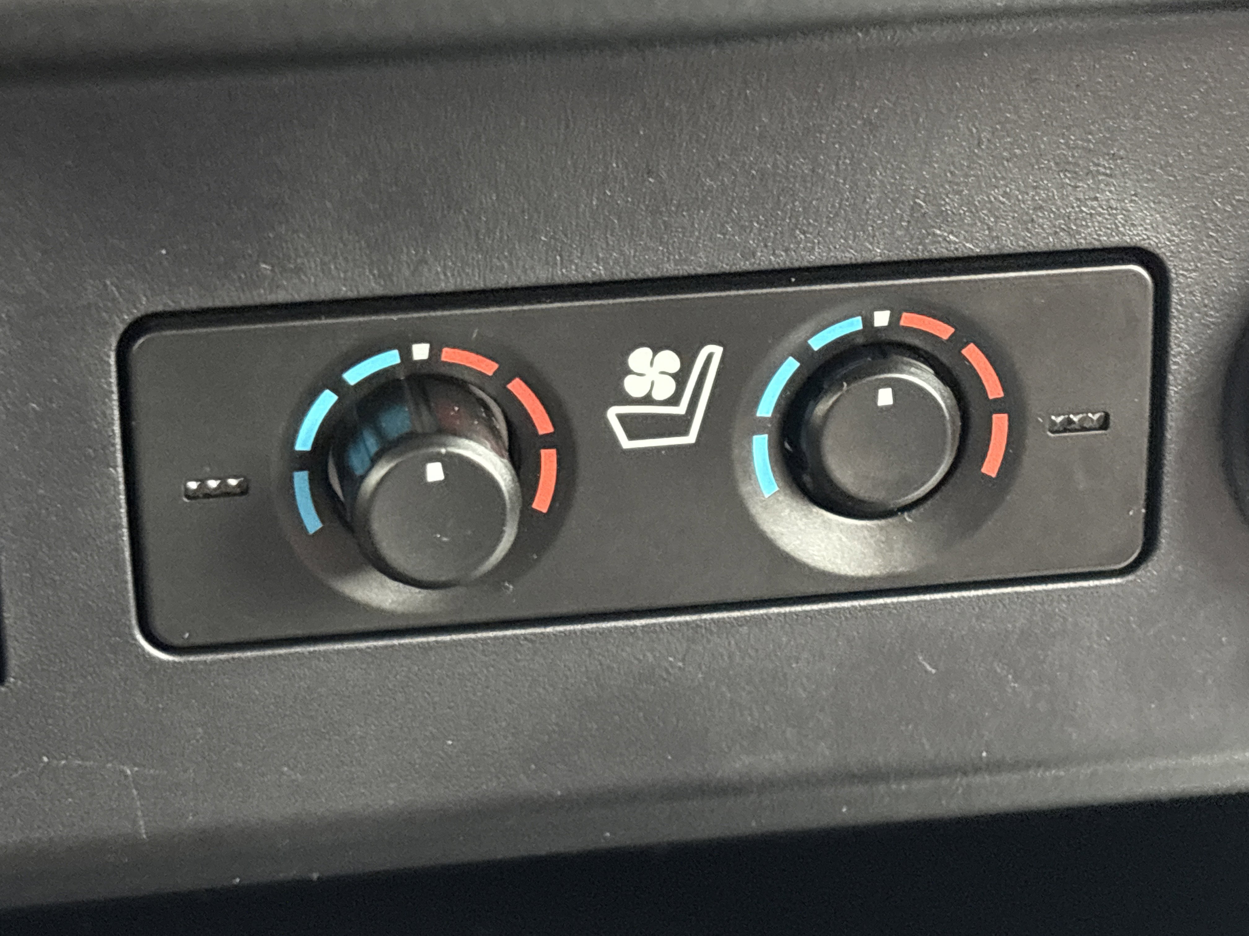 Certified 2023 Toyota 4Runner Limited AWD/4WD image 29