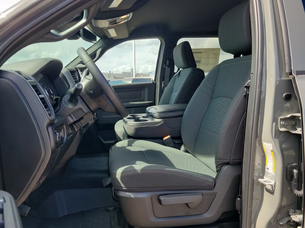 New 2026 RAM 2500 Tradesman AWD/4WD image 11