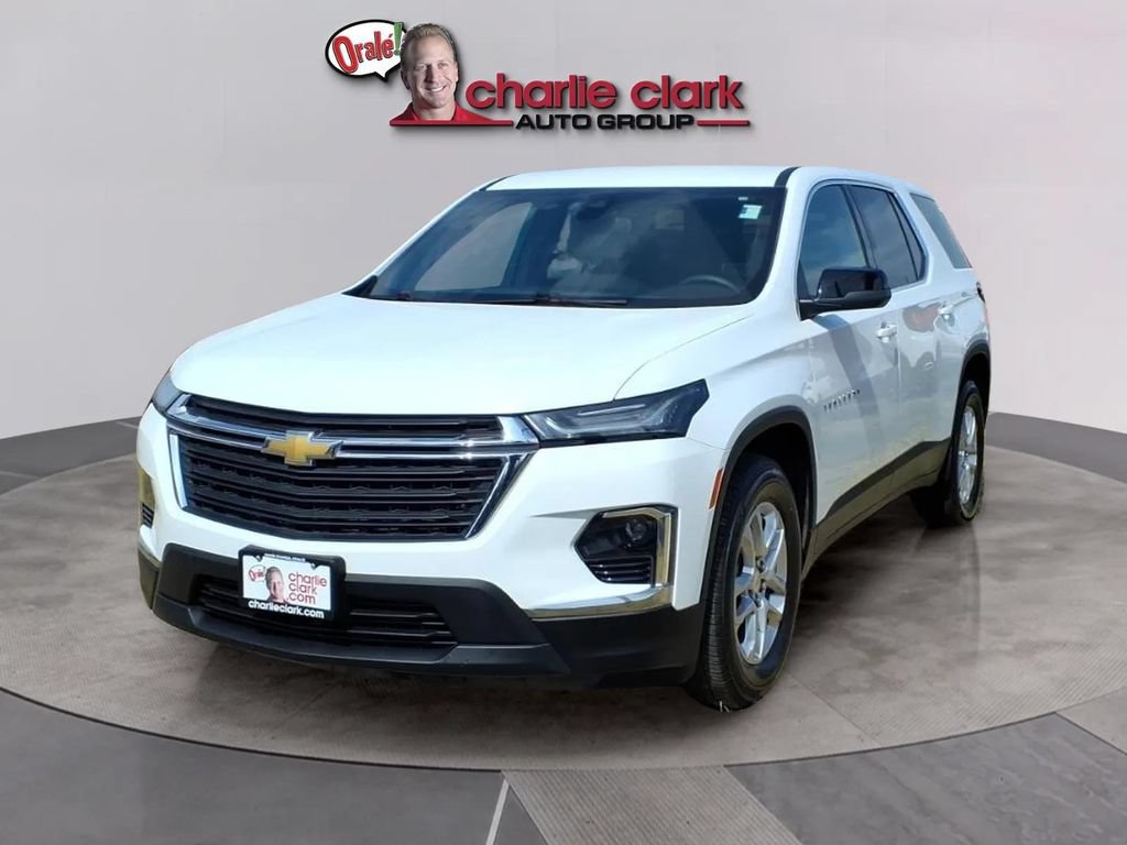 Used 2023 Chevrolet Traverse LS FWD video 1