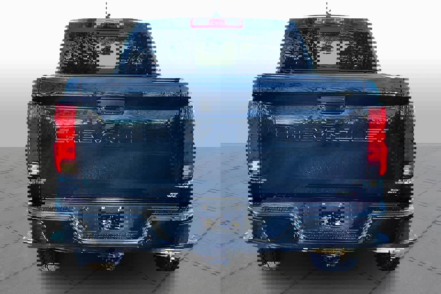 Used 2024 Chevrolet Colorado LT w/ LT Convenience Package III image 4