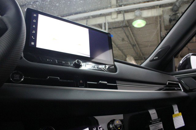 New 2026 Mitsubishi Outlander LE FWD image 8