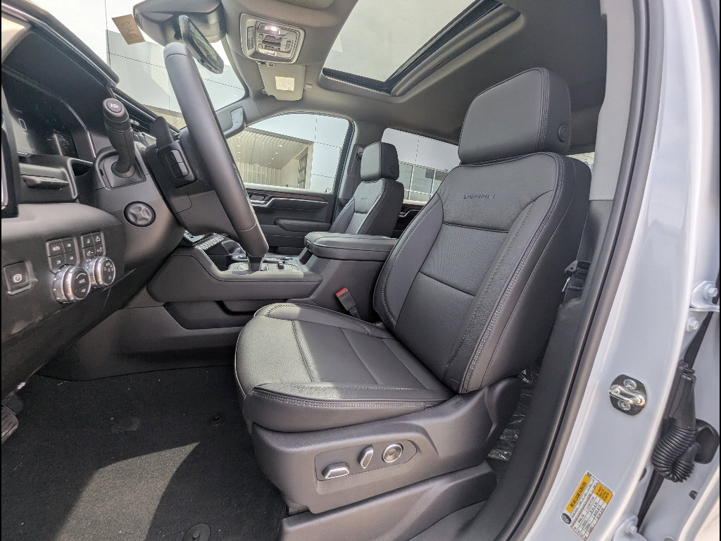New 2026 GMC Sierra 1500 Denali AWD/4WD image 15