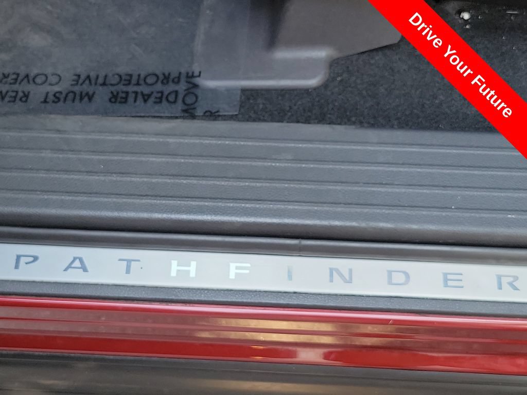 Used 2022 Nissan Pathfinder Platinum w/ Cargo Package FWD image 20