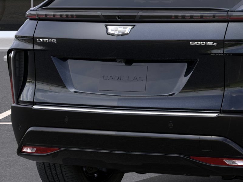 New 2026 Cadillac Lyriq Premium Luxury w/ LPO, Floor Liner Package AWD/4WD image 14