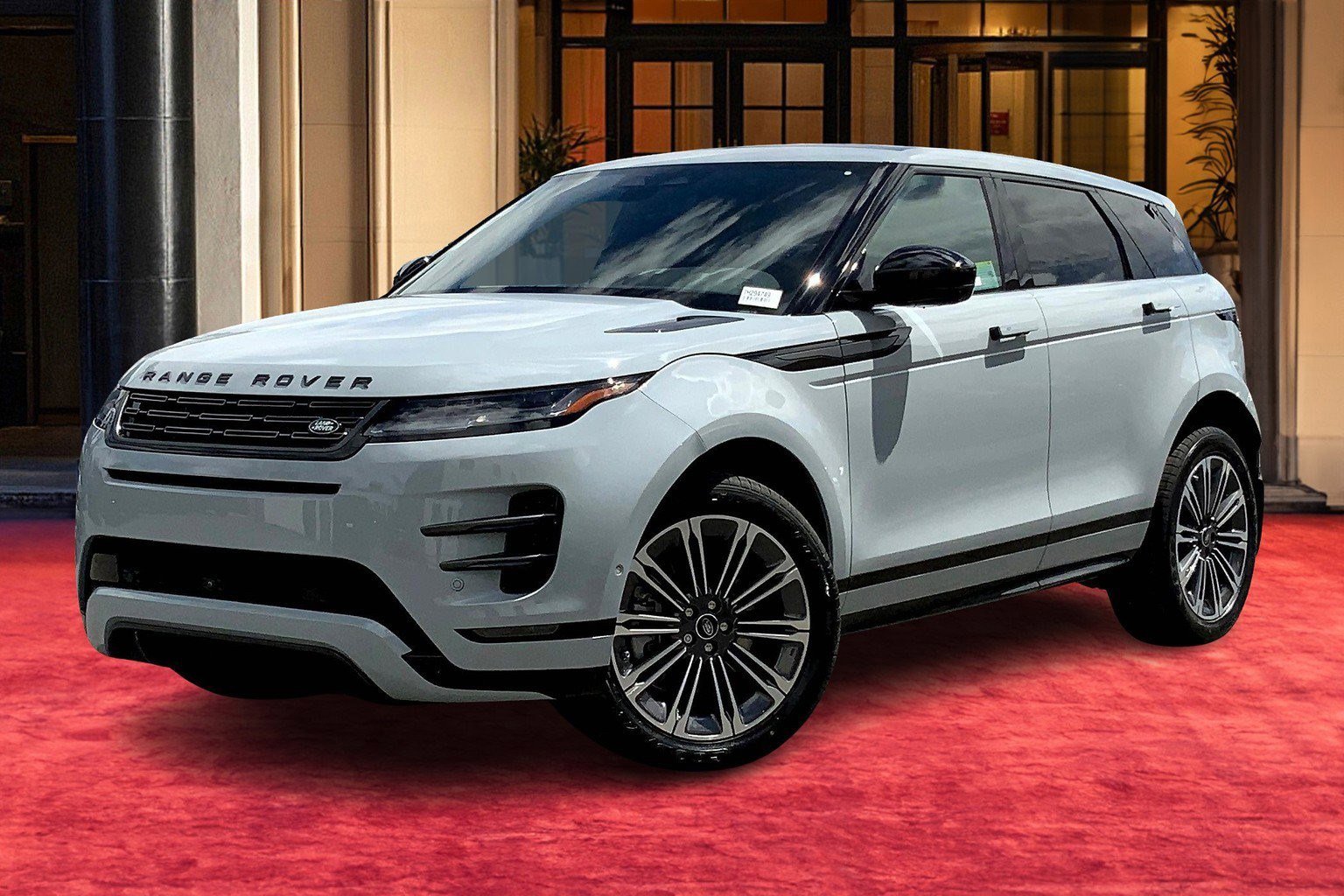 New 2026 Land Rover Range Rover Evoque Dynamic SE