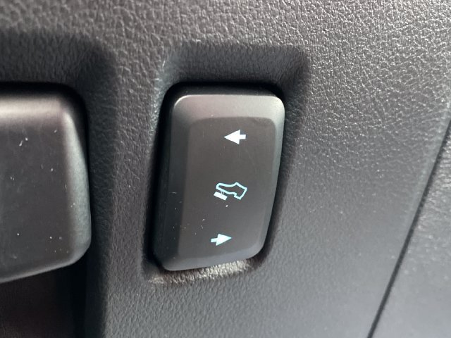 Used 2024 Ford Expedition Max Platinum AWD/4WD image 37