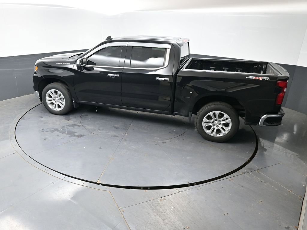Used 2023 Chevrolet Silverado 1500 LTZ AWD/4WD image 20