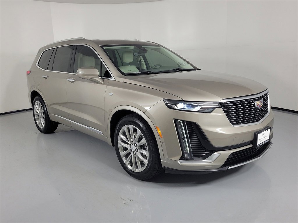 Certified 2022 Cadillac XT6 Premium Luxury w/ Technology Package