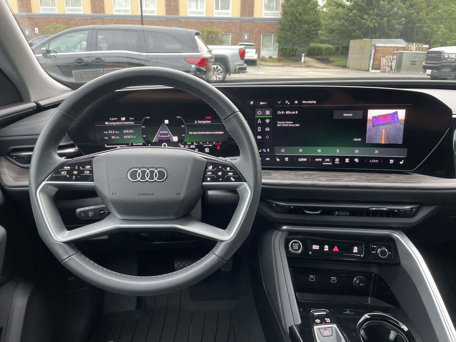 Certified 2025 Audi Q5 Premium w/ Premium Plus AWD/4WD image 2