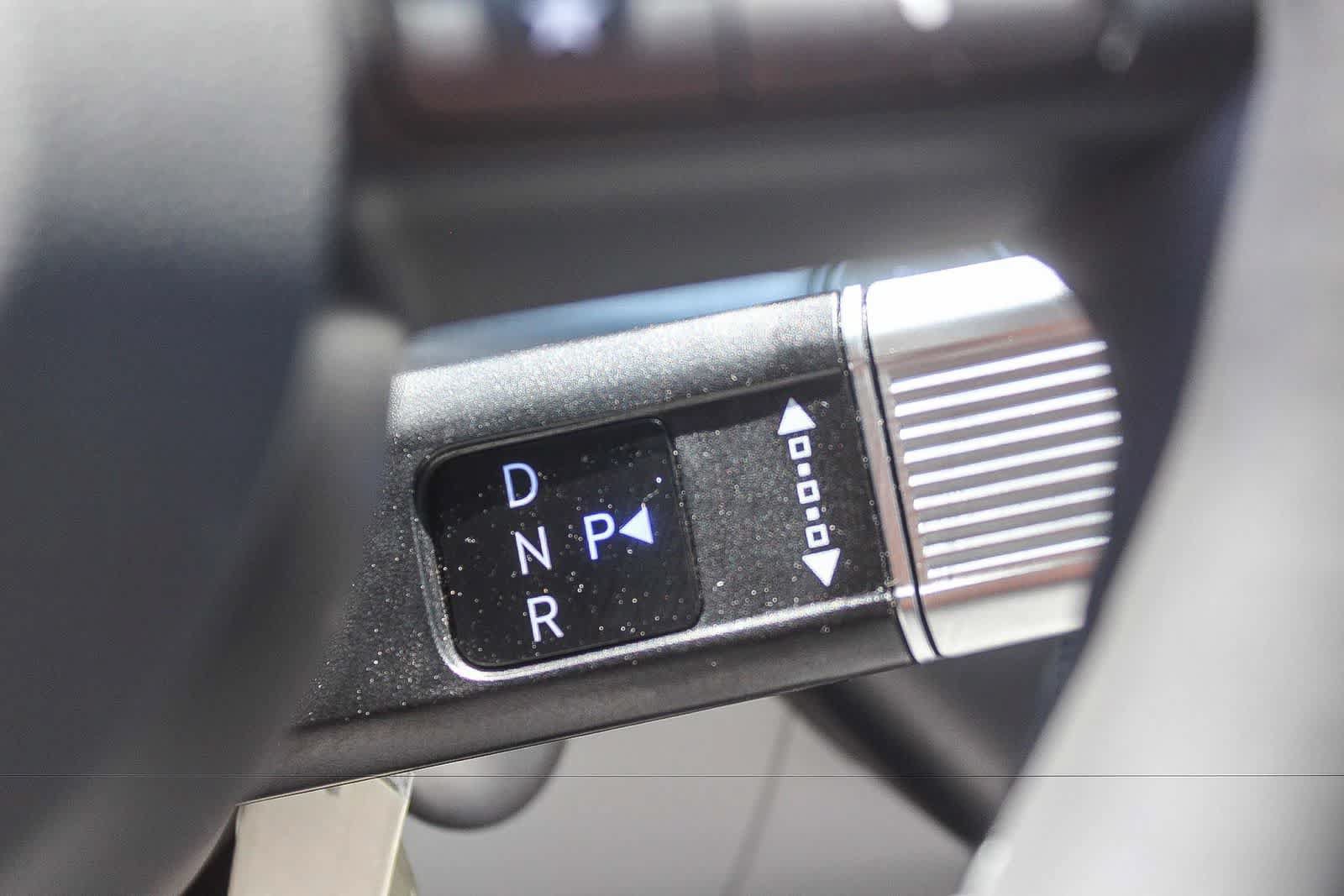 Certified 2024 Hyundai Kona SEL FWD image 24