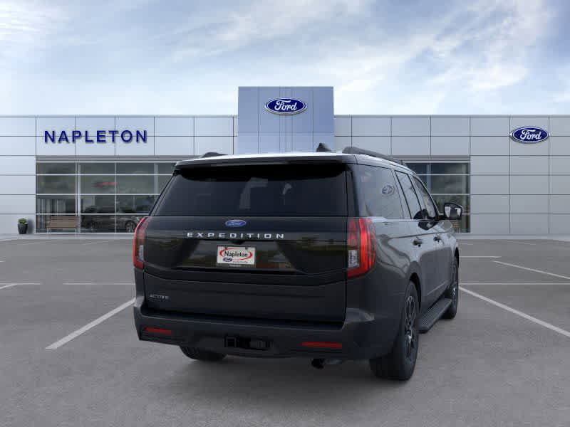 New 2025 Ford Expedition Active image 8
