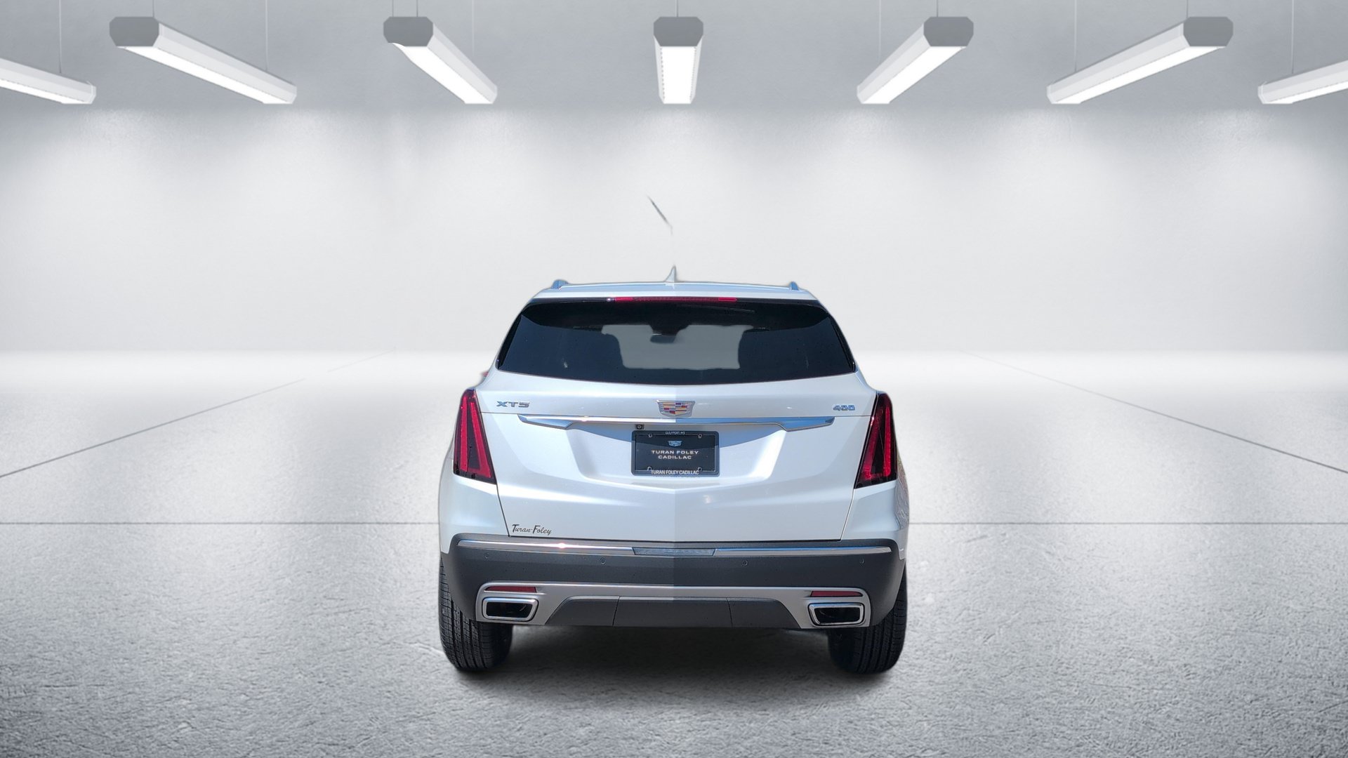 Certified 2022 Cadillac XT5 Premium Luxury FWD image 4