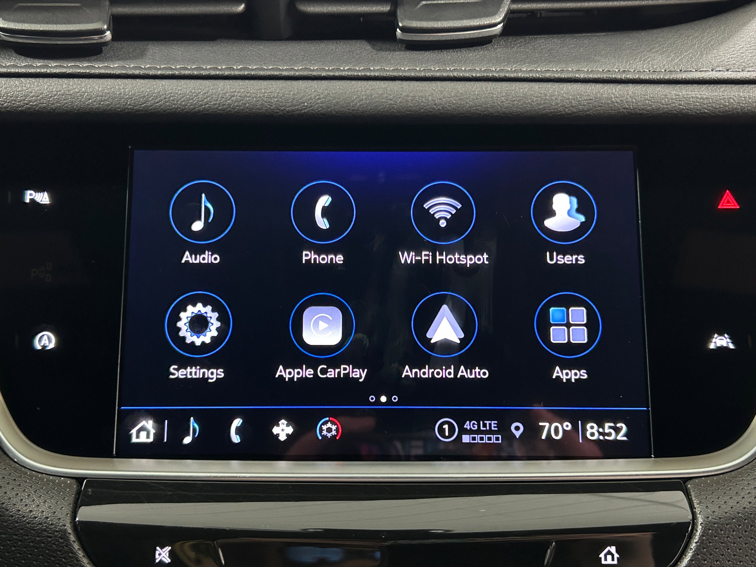 Used 2023 Cadillac XT6 Luxury image 9