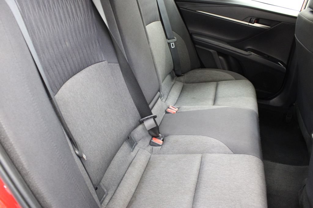 Used 2025 Toyota Camry LE FWD image 18