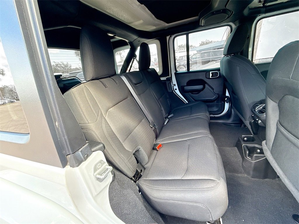 Used 2021 Jeep Wrangler Unlimited Sport image 31