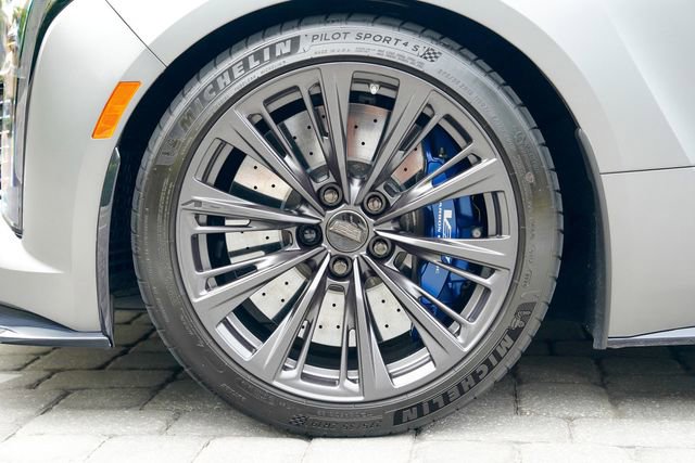 Used 2025 Cadillac CT5 V Blackwing w/ LE Monstre Special Edition RWD image 14