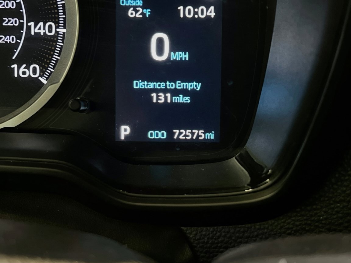 Used 2020 Toyota Corolla LE w/ Carpet Mat Package (TMS) FWD image 8