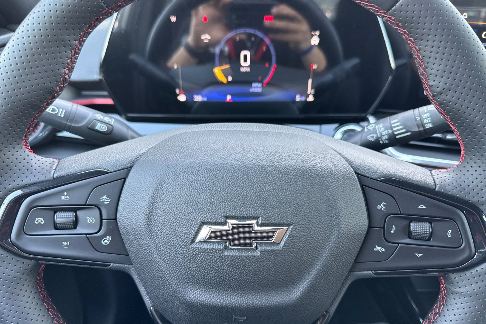 New 2026 Chevrolet Trax RS w/ Driver Confidence Package image 22