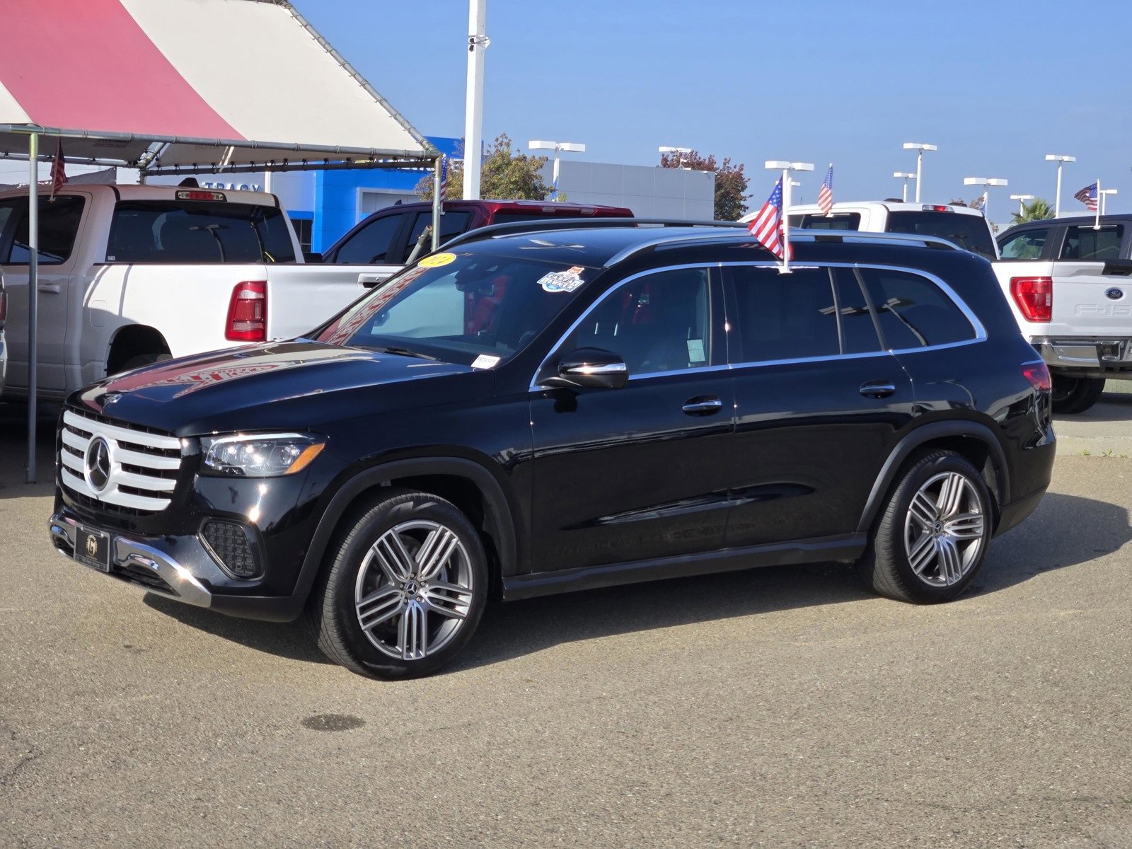 Used 2024 Mercedes-Benz GLS 450 4MATIC image 9