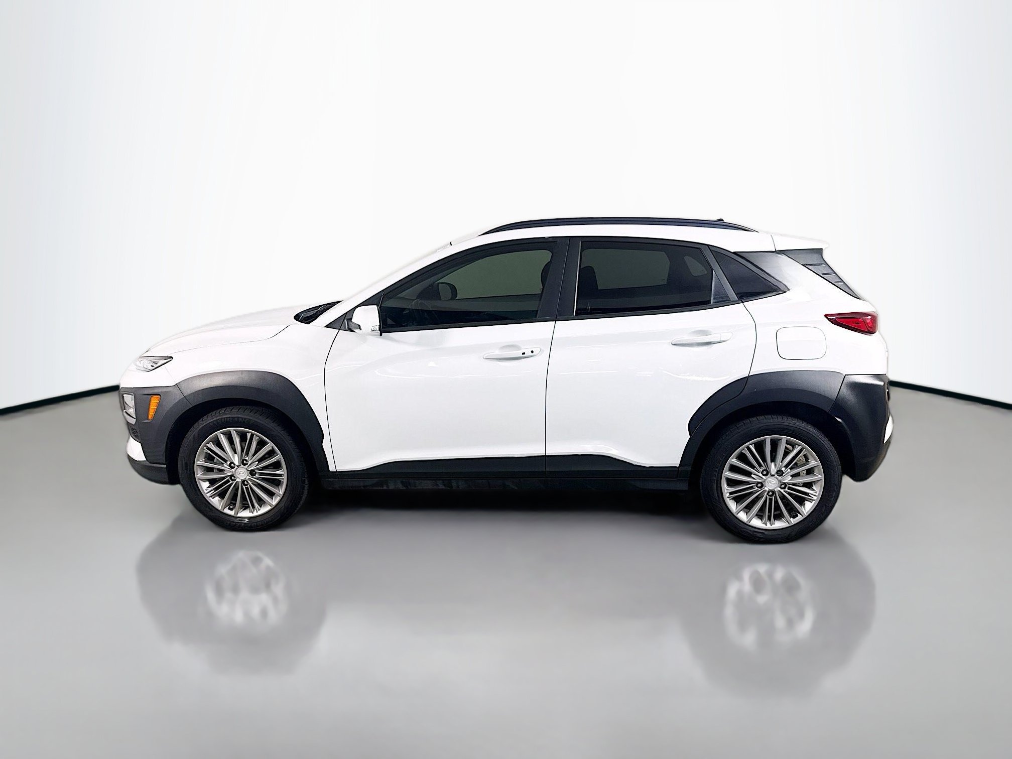 Used 2020 Hyundai Kona SEL FWD image 6