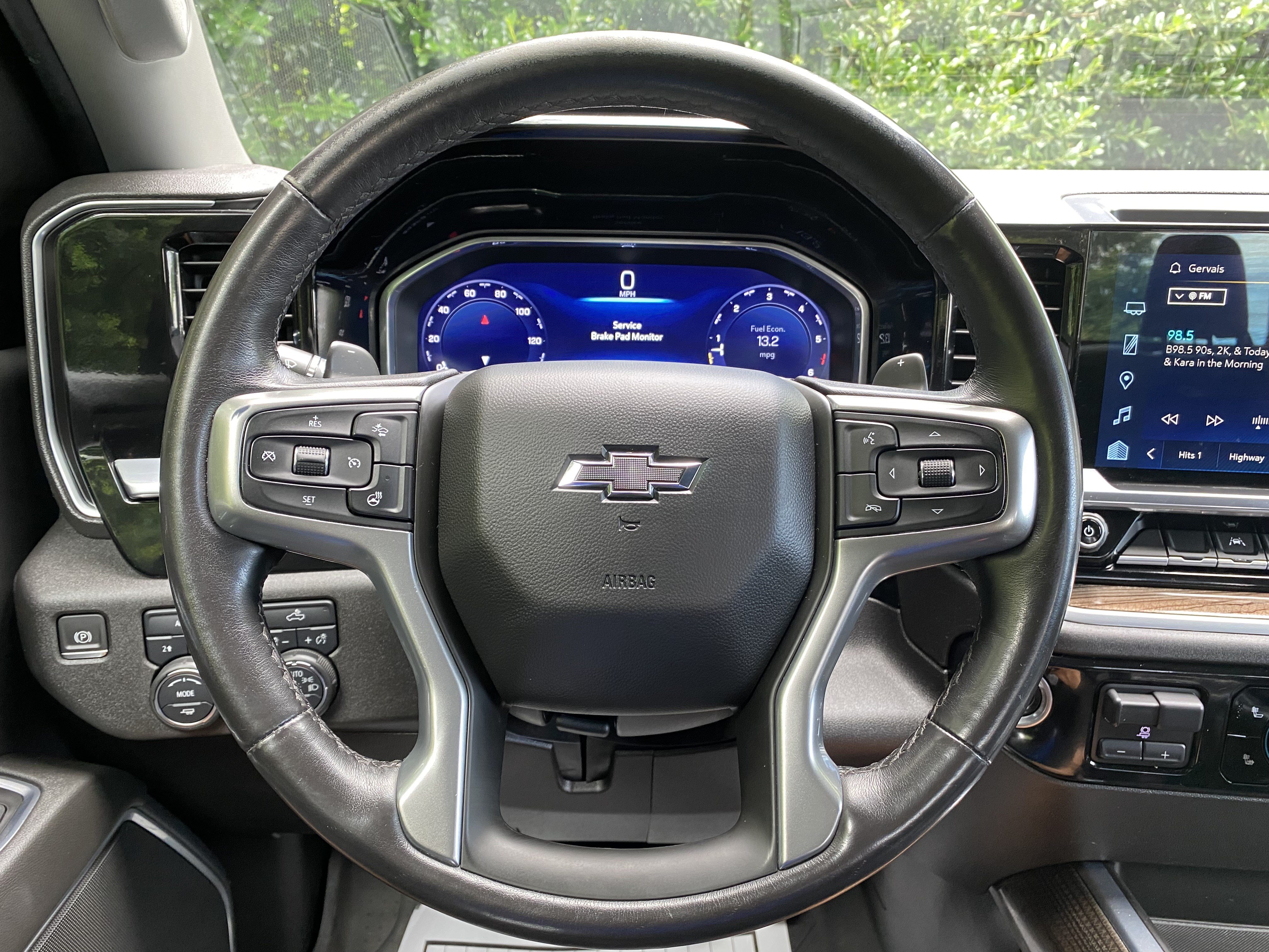Used 2022 Chevrolet Silverado 1500 RST w/ Max Trailering Package AWD/4WD image 19
