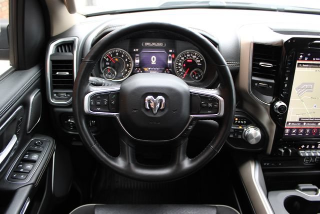 Used 2019 RAM 1500 Laramie AWD/4WD image 21