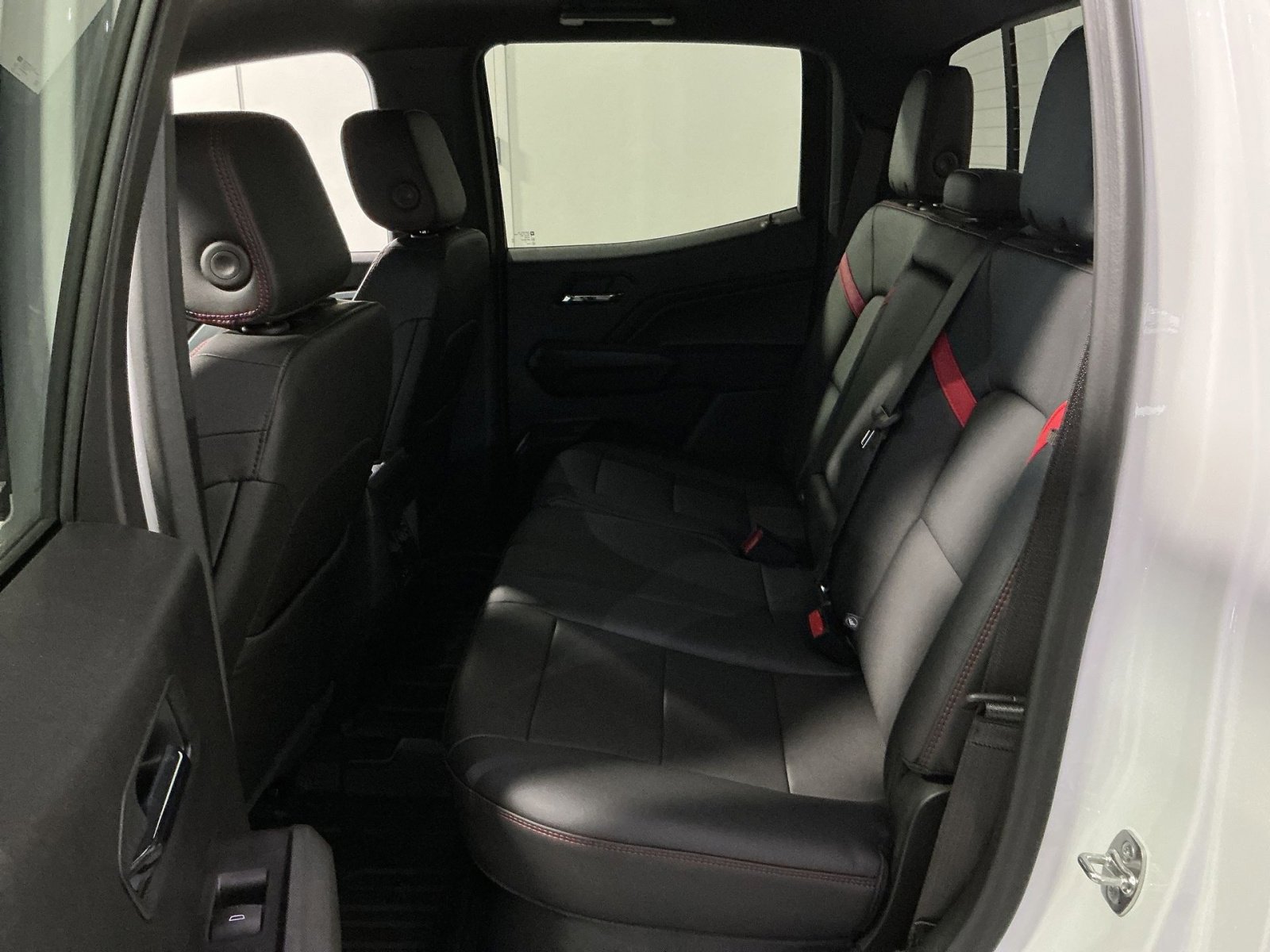 New 2026 Chevrolet Colorado Z71 w/ Z71 Convenience Package 2 image 31