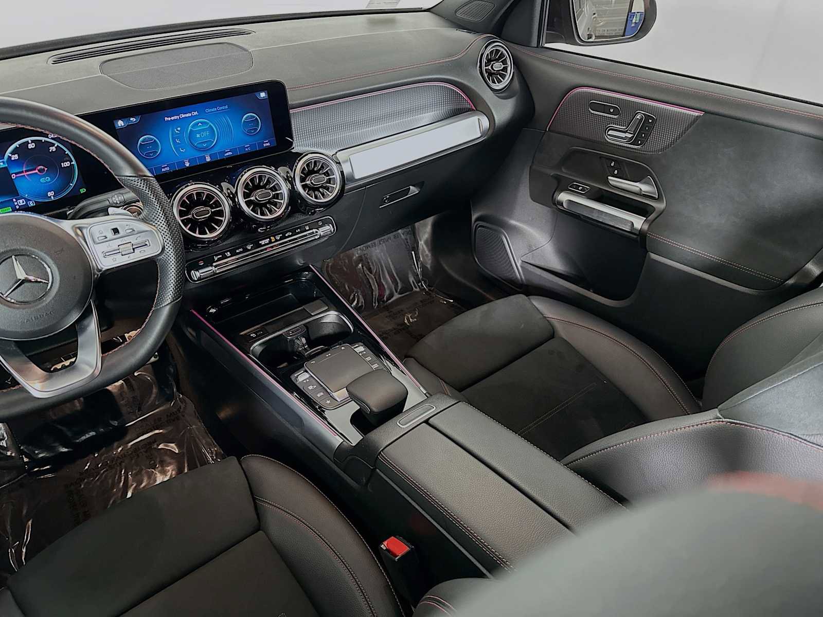 Used 2022 Mercedes-Benz EQB 300 EQB 300 image 23