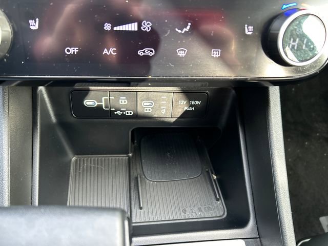 Used 2025 Hyundai Tucson SEL AWD/4WD image 31