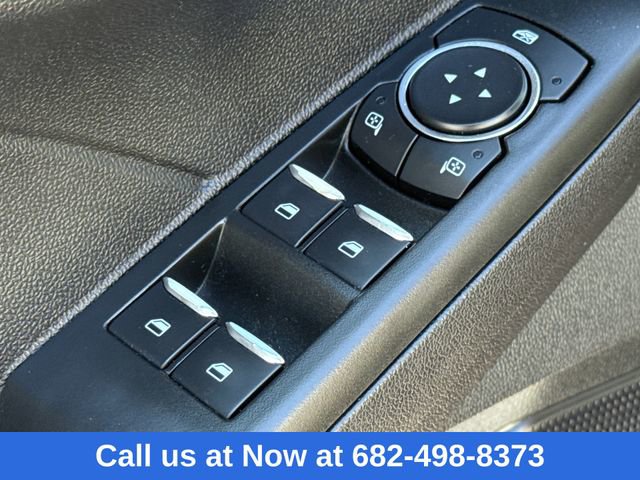 Used 2022 Ford Escape SE w/ SE Sport Appearance Package image 20