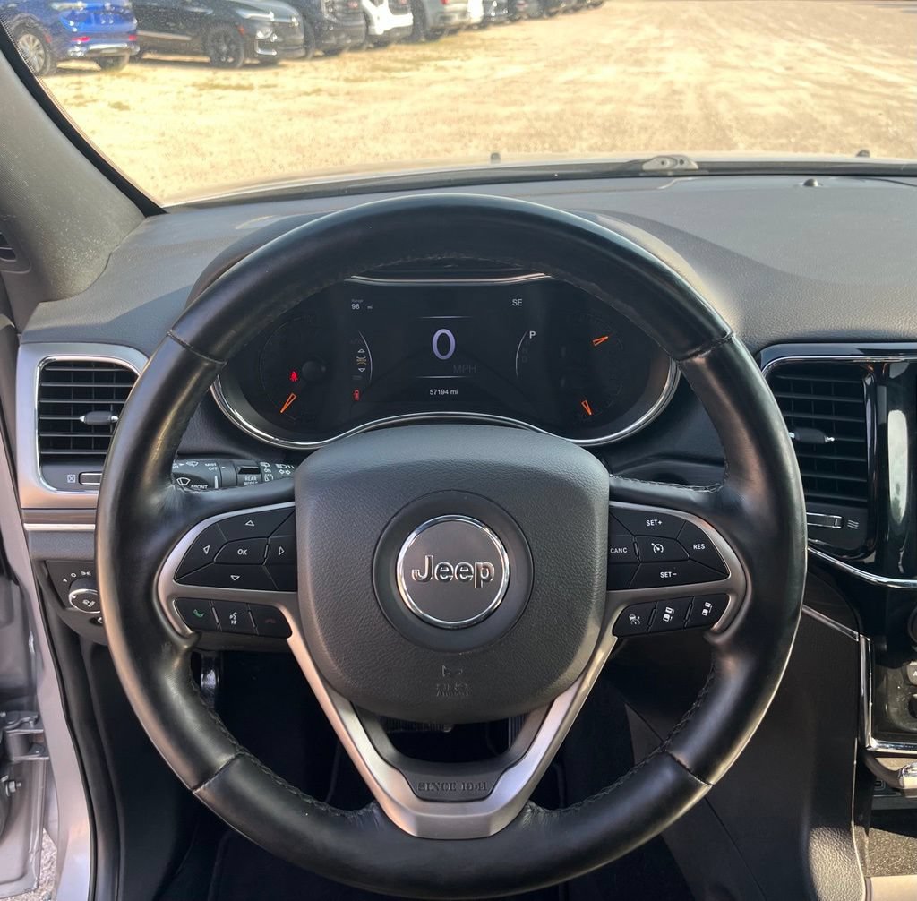 Used 2021 Jeep Grand Cherokee Limited AWD/4WD image 23