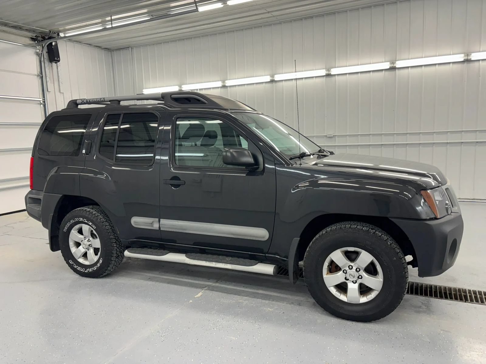 Used 2011 Nissan Xterra S w/ 4X4 Value Package image 12