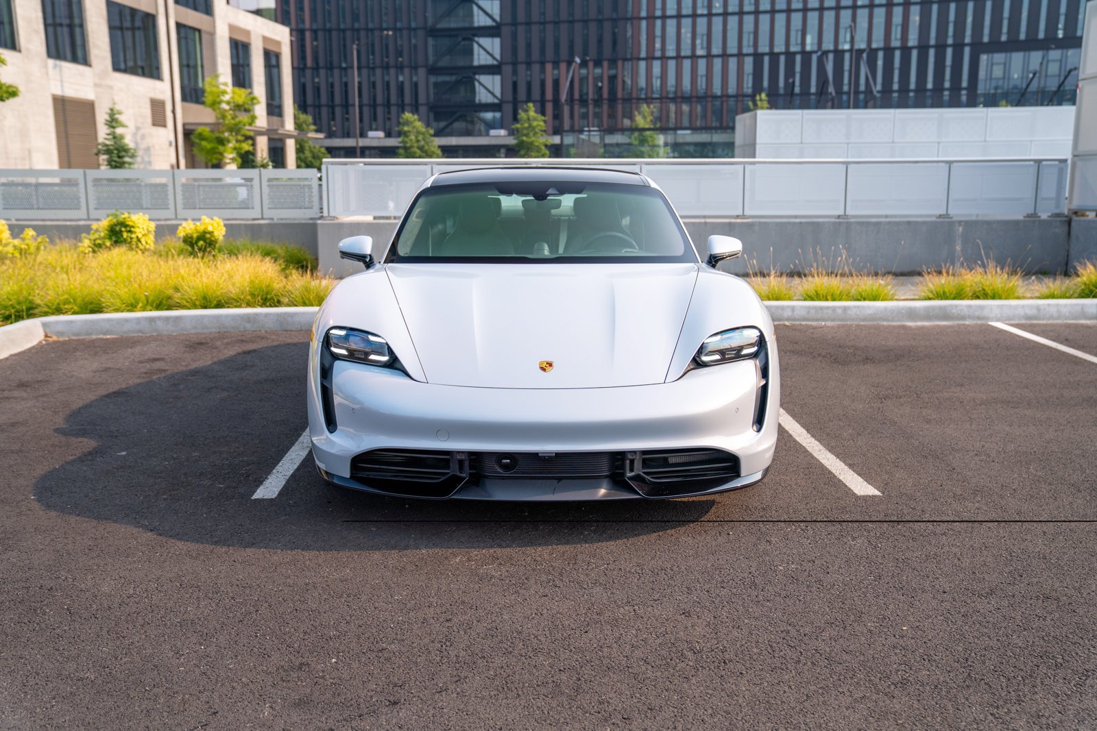 Certified 2023 Porsche Taycan Turbo AWD/4WD image 6